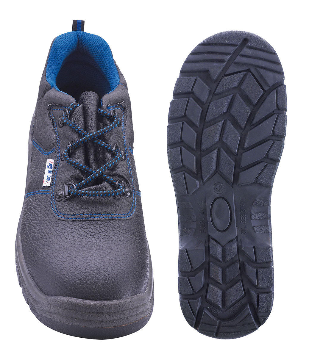 1688-B Safety Footwear Basic Line Mod. 'MASTIA'. Black microfiber leather boot S1P with double density polyurethane sole.