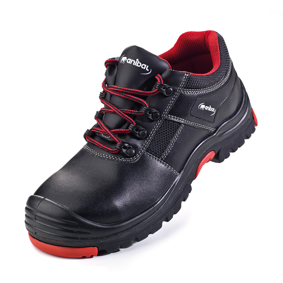 1688-ZGNR Safety Footwear PU/Nitrilo Zapato mod. “ADRIANO”.
Microfiber leather shoe in S3 with double density sole Polyurethane / Rubber Nitrile.